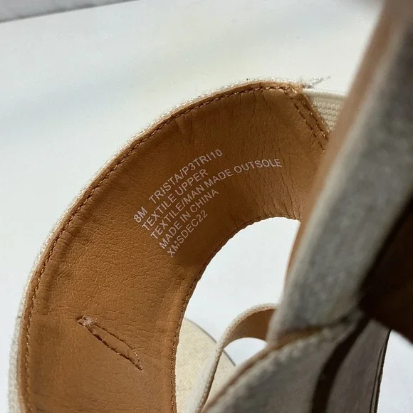Tommy Bahama Trista Oatmeal Textile‎ Upper Block 2.5" Heel Sandals Womens 8M - Picture 6 of 7